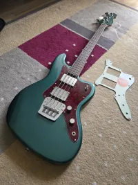 Squier Paranormal Rascal Bass HH Sherwood Green Bajo eléctrico - T Dávid [Today, 5:11 pm]
