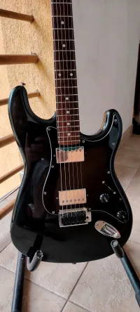 Squier Standard stratocaster