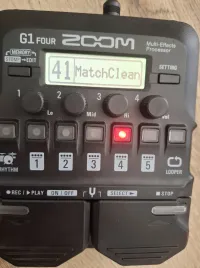 Zoom G1 four + Boss Psa adapter Multieffekt