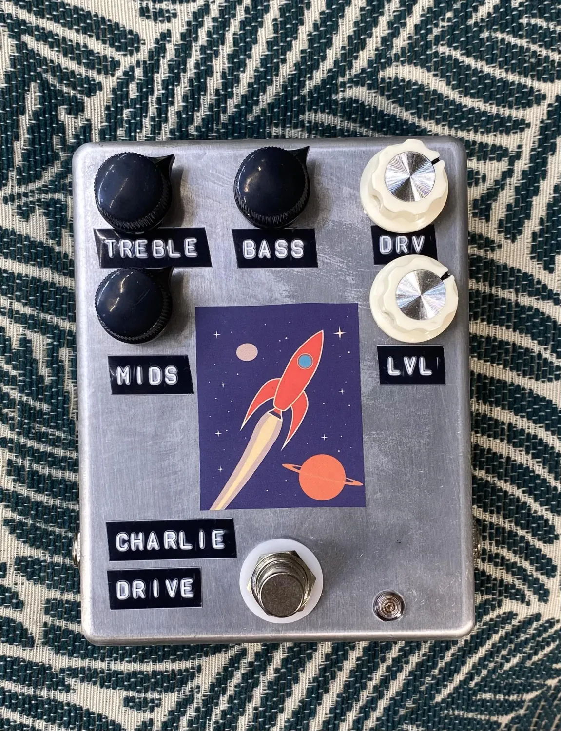 - Midnight Electronics  Charlie Drive Pedal