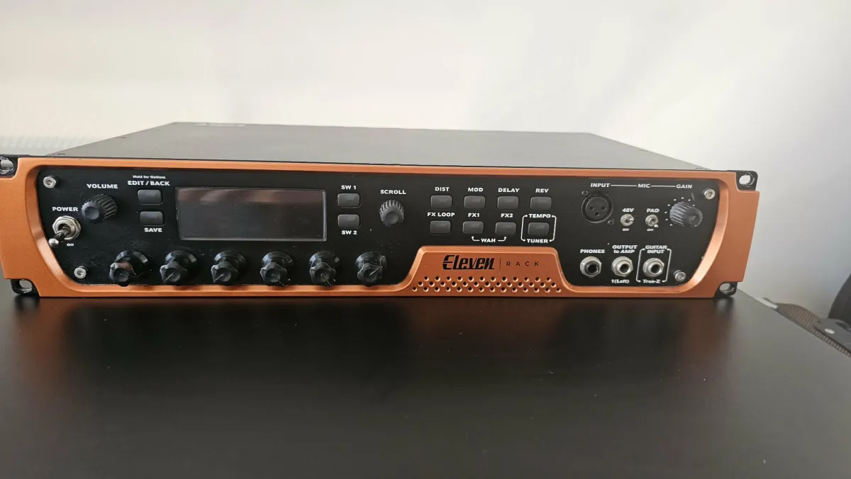 AVID Eleven Rack Multi-effect processor
