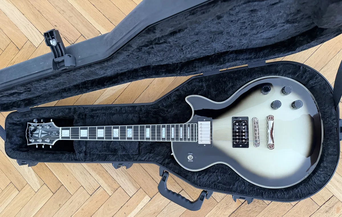 Epiphone Adam Jones 1979 Les Paul Custom Elektromos gitár