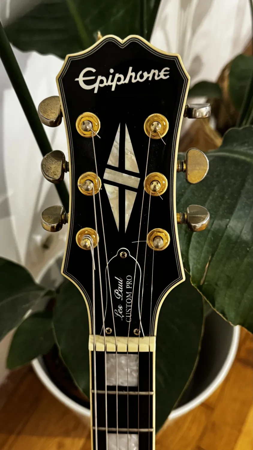 Epiphone Les Paul Custom Pro Ebony E-Gitarre