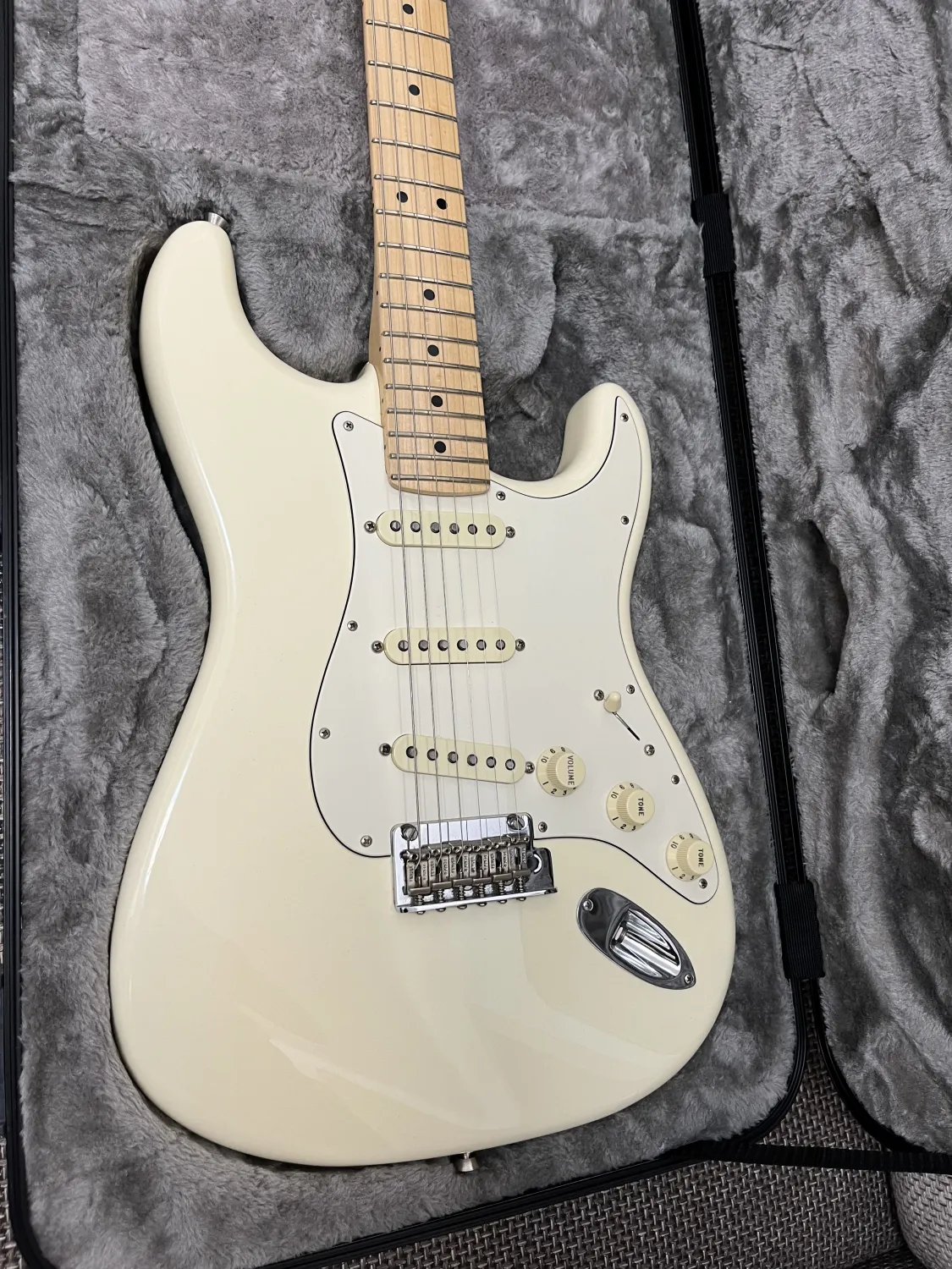 Fender American Professional Stratocaster Electric guitar