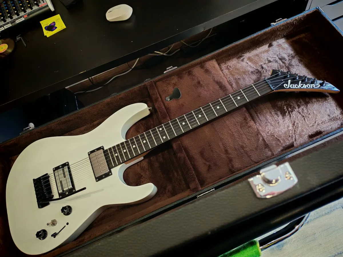 Jackson JS11 Electric guitar