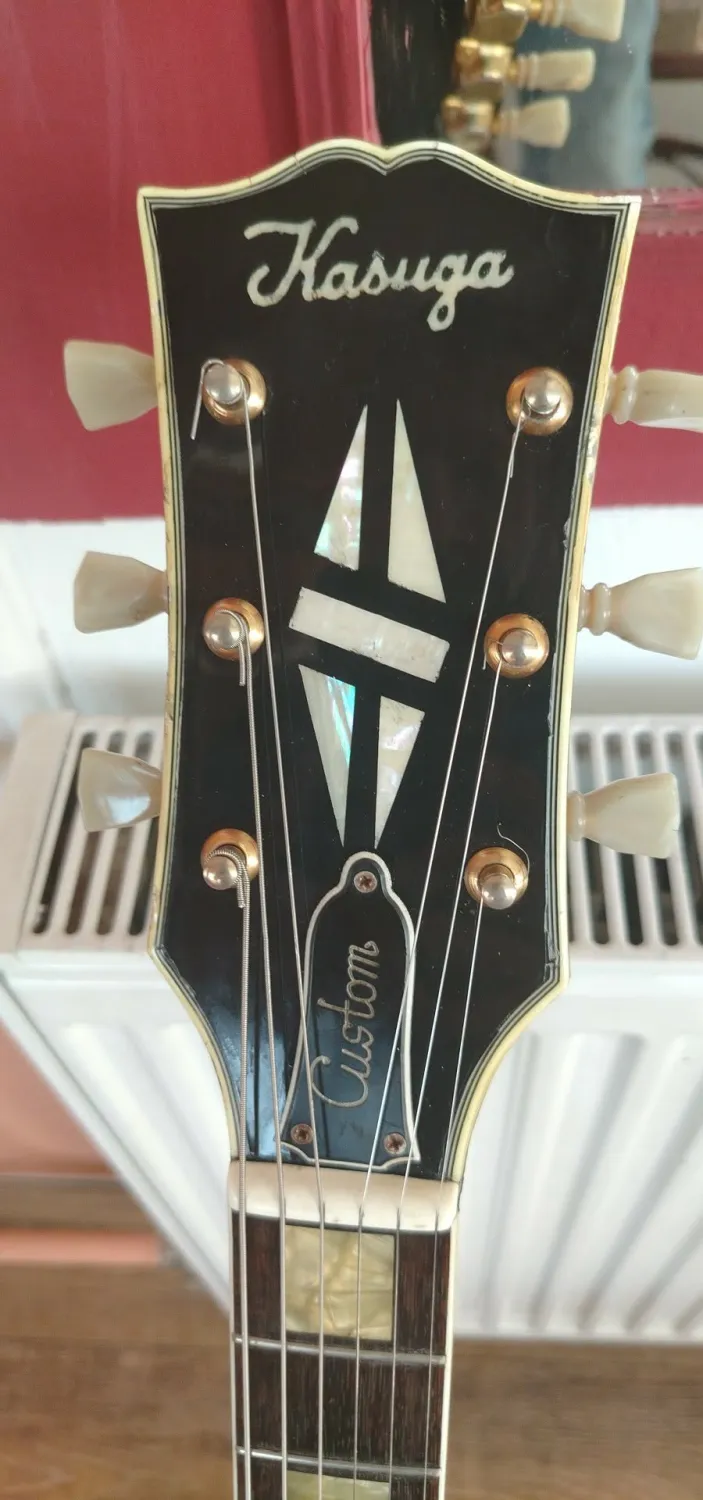 Kasuga Les Paul Custom Elektromos gitár