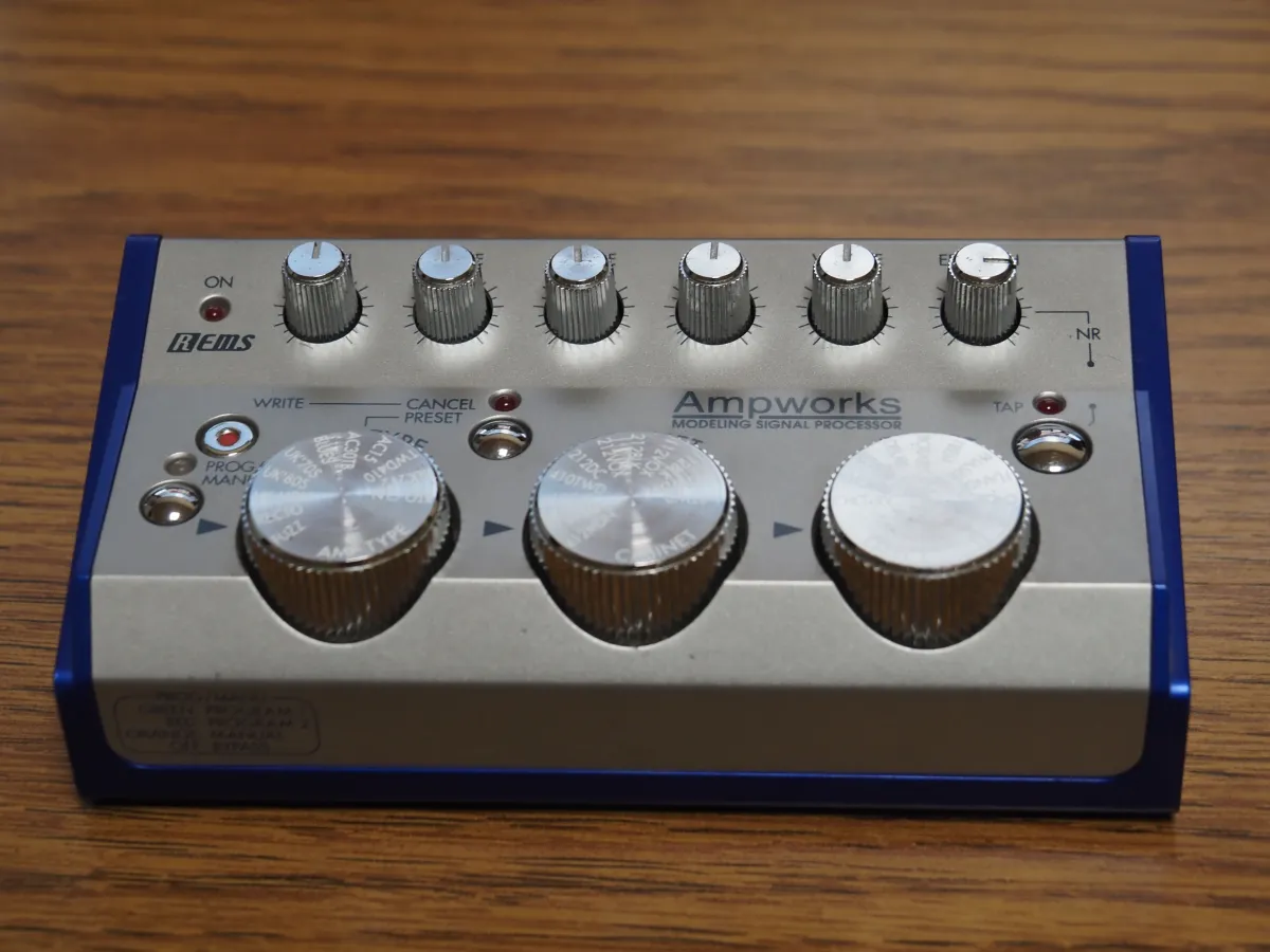 Korg Ampworks Procesor efektov