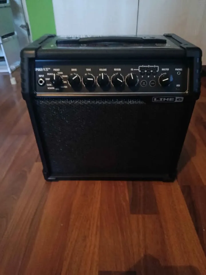 Line6 Spider V MKII 20w Gitárkombó