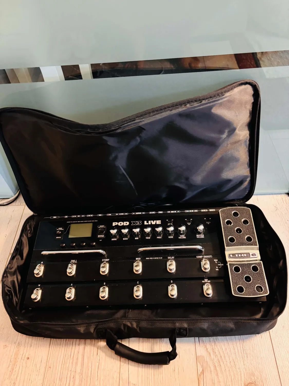 Line6 X3 Live Multi-effect