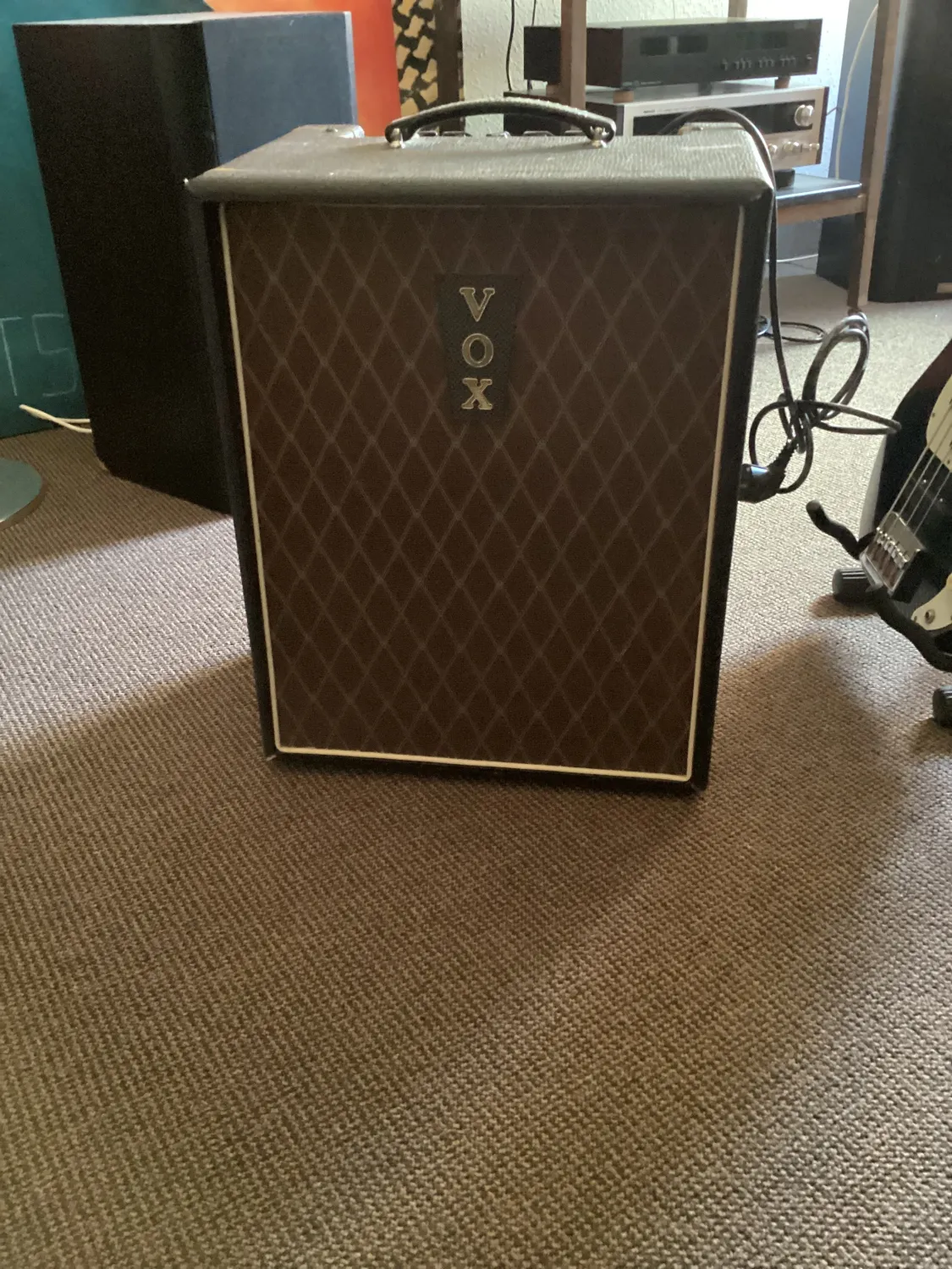 Vox T25 Basszuskombó
