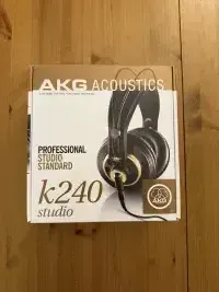 AKG K240 STUDIO Stúdió
