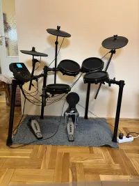 Alesis Nitro Mesh Elektromos dob - Mucsi Balázs [Ma, 17:33]