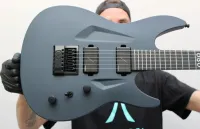 Aristides 060 Electric guitar - Renata Nova [September 17, 2026, 9:42 am]