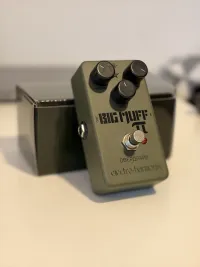 Electro Harmonix Green Russian Big Muff Fuzz - blackxparade [Tegnap, 19:10]