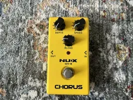 Nux 