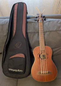 Ortega Lizzy basszus ukulele Bajo acústico - TPZugló [Today, 2:18 pm]