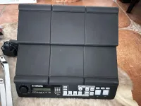 YAMAHA DTX-MULTI 12 + MAT-1 adapter + PS-940 állvány Elektromos dob - Paczári Viktor [Ma, 19:20]