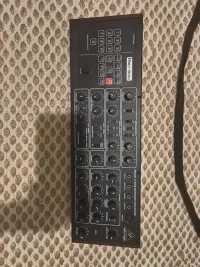 Behringer Pro-800 Analóg szintetizátor - Péter Kaizer [Ma, 21:23]