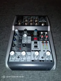 Behringer Q502 USB