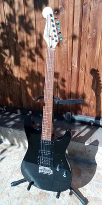 Squier Showmaster Elektrická gitara - Aramiszoli [Today, 11:44 am]