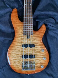YAMAHA BB-G5 Basszusgitár 5 húros - Mamut [Ma, 12:19]