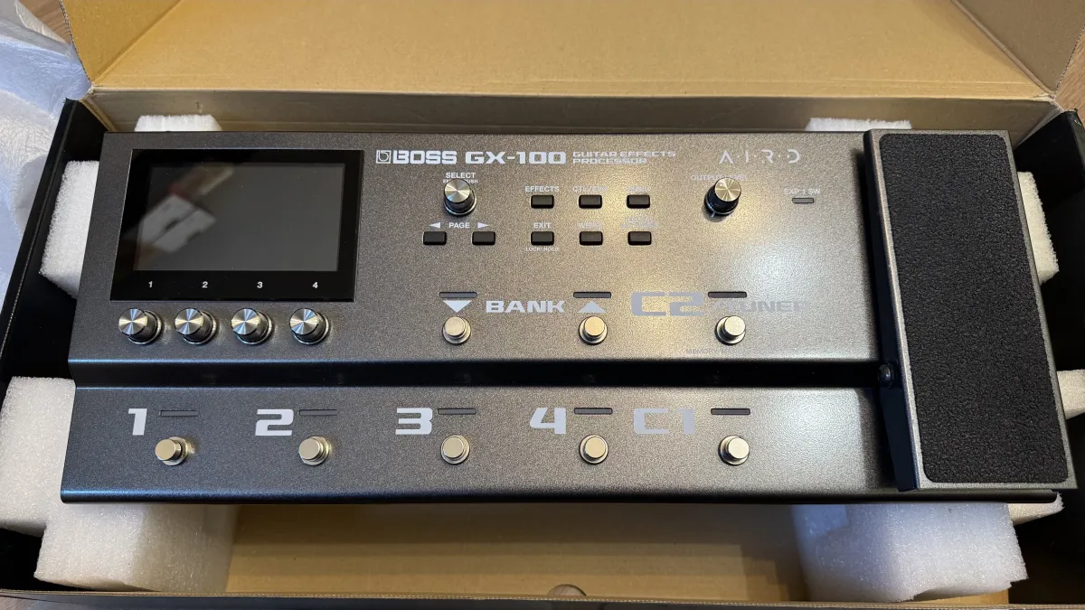 BOSS GX-100 Multieffekt