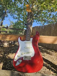 - Custom made USA stratocaster Ľavá elektrická gitara - reducer75 [Yesterday, 11:14 am]