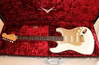Fender Custom Shop 75th Anniversary Stratocaster NOS E-Gitarre - Gregory [Today, 3:28 pm]
