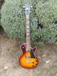 HK Les Paul