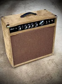 Honey Bee Amps Stevie 1x15 Csöves gitárkombó - honeybeeamps [Ma, 09:56]