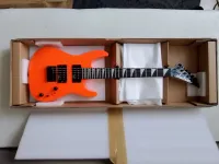 Jackson JS1X DK Minion Orange + tok