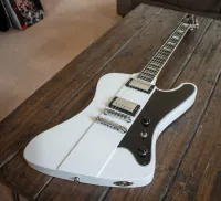 LTD Phoenix 2011-2012 Guitarra eléctrica - mrkszrk [October 4, 2026, 6:44 pm]
