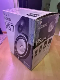 YAMAHA HS7 hangfalpár Stúdióhangfal