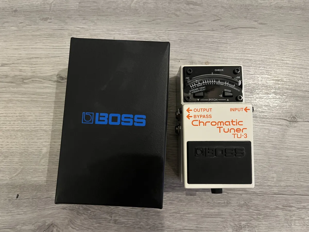 BOSS TU-3 Hangoló