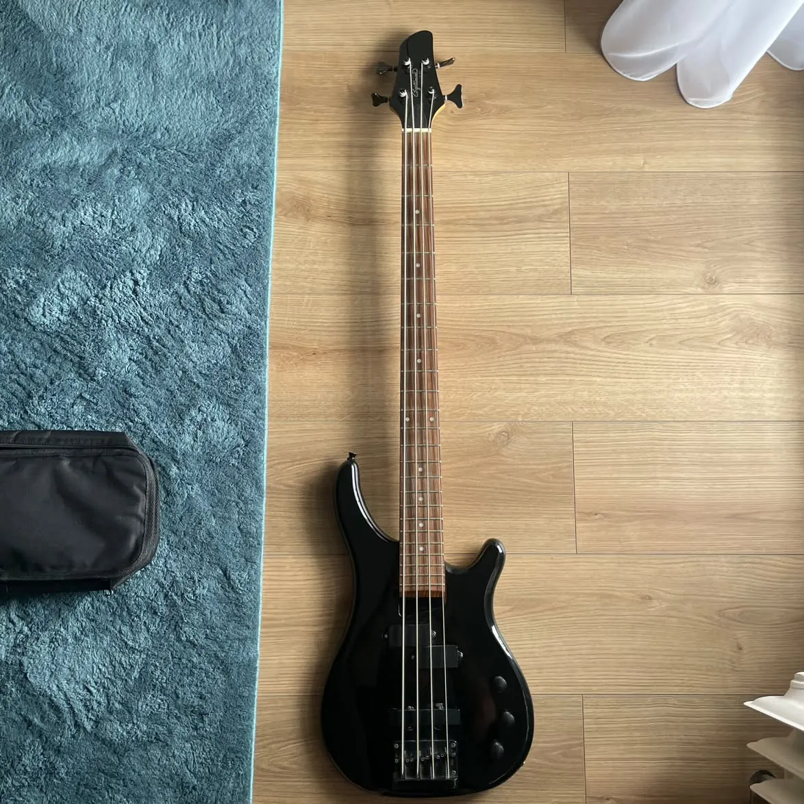 Craftsman  Basgitara