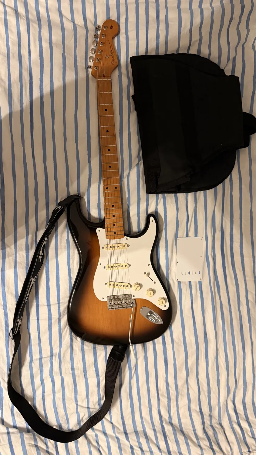 Fender  E-Gitarre