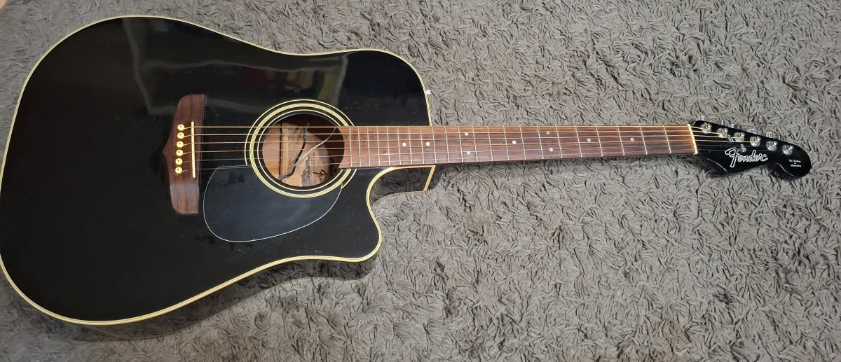 Fender La Brea Elektro-Akkustik Guitarre