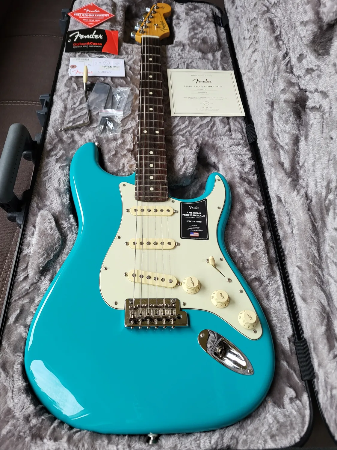 Fender Professional II Elektromos gitár
