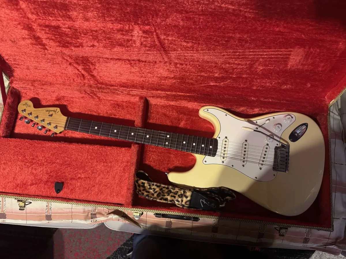 Fender Stratocaster yngwie malmsteen E-Gitarre