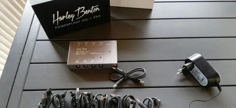 Harley Benton PowerPlant ISO-1 Pro Tápegység