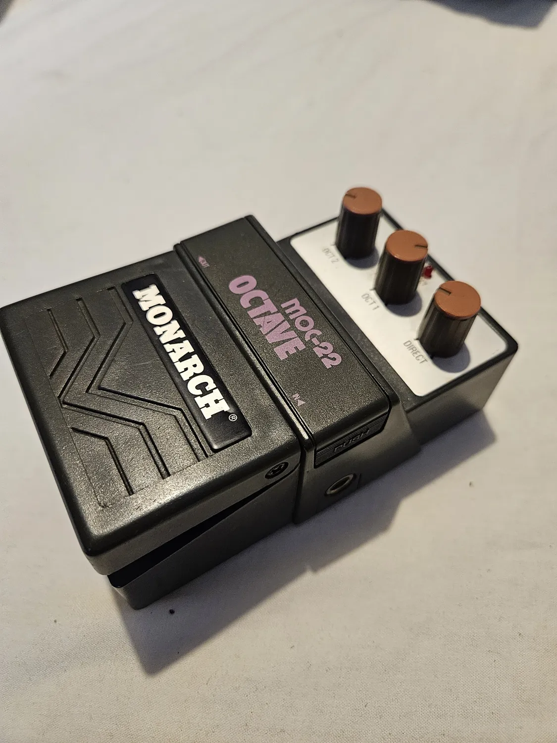 Monarch OCTAVE moc-22 Effekt pedál