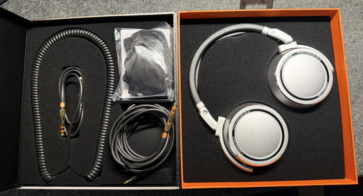 Neumann NDH 20 Fejhallgató