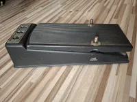 Vintage Fender Fuzz-Wah gitár effektpedál - ritkább, klasszikus Fender kivitelIrányár: 80 000 FtEladó a képeken látható vintage Fender Fuzz-Wah gitár effektpedál.A Fender klasszikus effektjeinek különleges darabja, amely a fuzz torzítást [...]