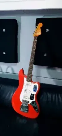 Fender Vintera II Bass VI Elektromos gitár