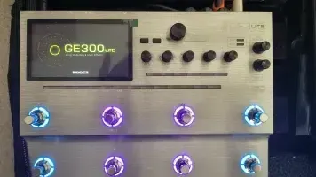 Mooer GE 300 LITE Multieffekt processzor - titusz32 [Ma, 15:15]