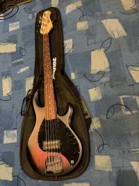 Sterling SUB Stingray RAY5 Basszusgitár 5 húros - thrashman [Ma, 14:36]