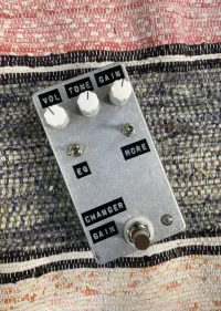 - Midnight Electronics  Changer Gain Pedal - midnight electronics [Today, 9:57 pm]