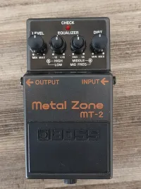 BOSS MT-2