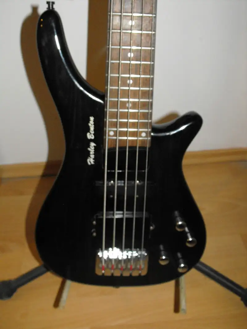 Harley Benton Bass guitar 5 strings 45000 HUF eladó GS Fanatic