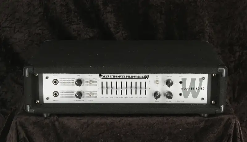 Warwick WA600 Bass guitar amplifier